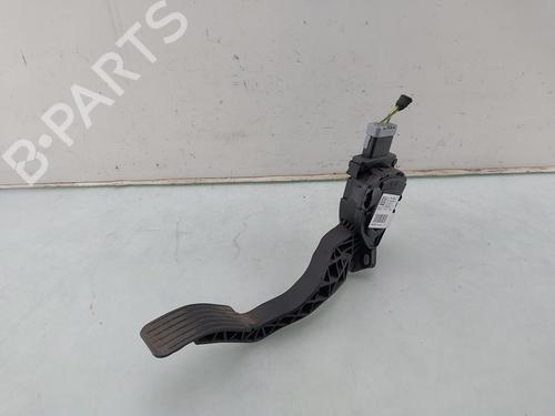 Pédale PEUGEOT 208 I (CA_, CC_) 1.0 VTi (68 hp) 30960719