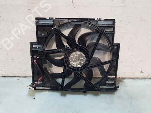 Køleventilator elektrisk BMW 3 Touring (G21, G81) 318 i (156 hp) 24317046