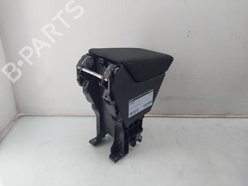 Used Armrest / Center console SEAT ARONA (KJ7, KJP) 1.0 TSI (95 hp) 29274499