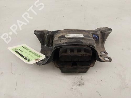 gearbox-mount-vw-golf-vii-5g1-bq1-be1-be2-2012-2013-2014-2015-2016-2017-2018-2019-2020-2021-37179713 main image
