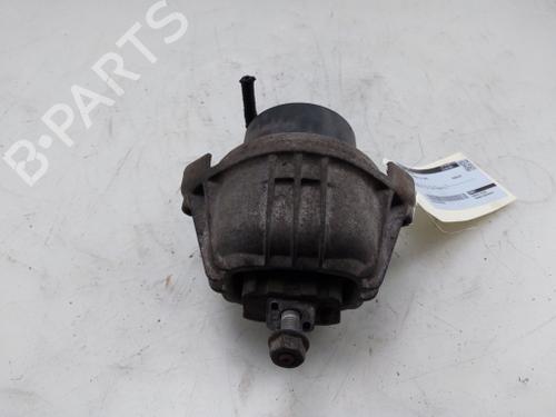Used Engine mount Engine mount BMW 3 Convertible (E93) 320 i (170 hp) 29743861 29743861