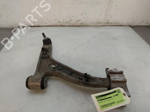 Used Right front suspension arm Right front suspension arm MERCEDES-BENZ CLA Coupe (C117) CLA 180 (117.342) (122 hp) 36640566 36640566