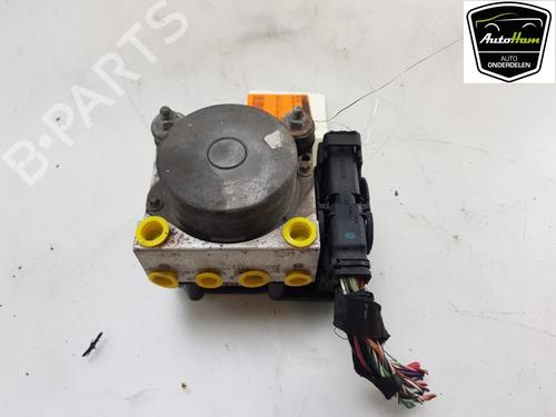 Used ABS pump FIAT GRANDE PUNTO (199_) 1.4 (199AXB11, 199AXB1A, 199BXB1A, 199AXL1A) (77 hp) 13413081