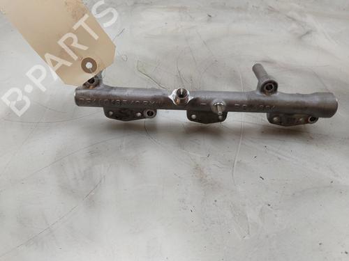 Used Injection rail Injection rail BMW X5 (G05, F95) xDrive 45 e Plug-in Hybrid (394 hp) 33929315 33929315