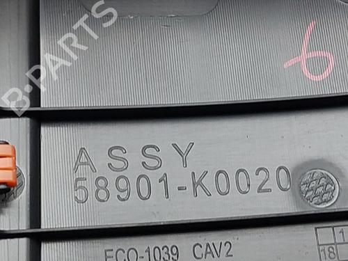 Armrest / Center console TOYOTA YARIS CROSS (MXP_) 1.5 Hybrid (MXPJ10) | BP31092875I20 