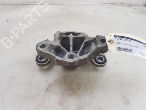 Used Gearbox mount Gearbox mount VOLVO V60 I (155) D4 (181 hp) 25449082 25449082