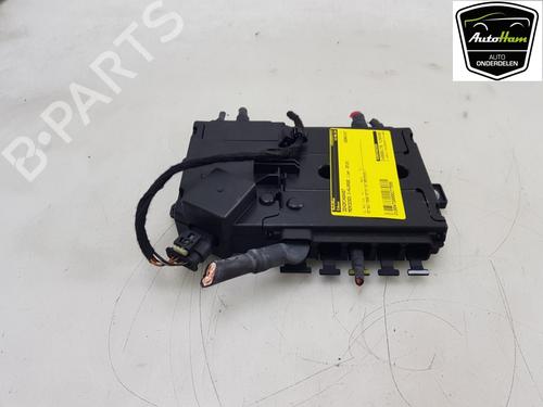 Used Fuse box MERCEDES-BENZ C-CLASS (W205) C 450 AMG 4-matic (205.064) (367 hp) 24995056