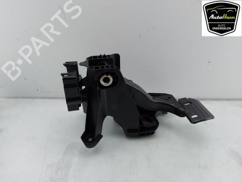 Used Break pedal Break pedal VW ARTEON (3H7, 3H8) 2.0 TSI (190 hp) 13105946 13105946
