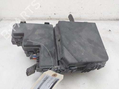 Sikringsdose NISSAN QASHQAI II (J11, J11_) 1.3 DIG-T (160 hp) 29174668