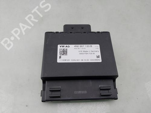 Used Electronic module PORSCHE CAYENNE (9YA) 3.0 E-Hybrid AWD (9YAAE1) (462 hp) 29478936