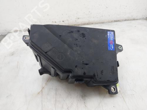 Used Fuse box VOLVO XC60 II (246) T8 Hybrid AWD (390 hp) 30121788