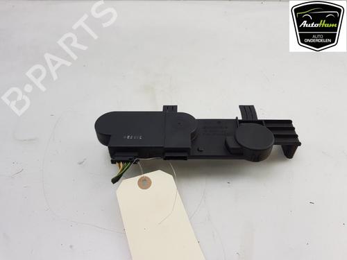 Used Antenna/Base PORSCHE PANAMERA (970) 4.8 4S (400 hp) 13146911