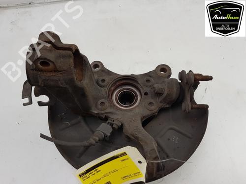 Used Left front steering knuckle VW GOLF VI (5K1) 1.4 TSI (160 hp) 15555781