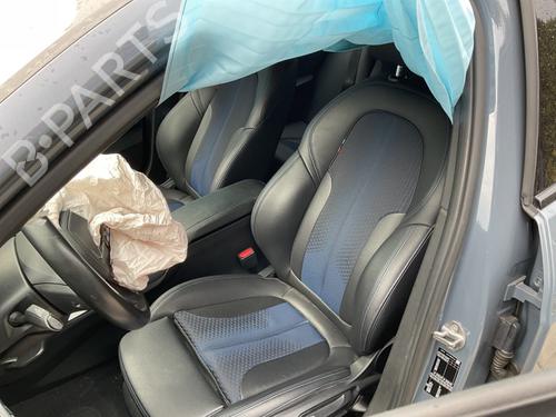seats-set-bmw-1-f40-2019-38061715 main image