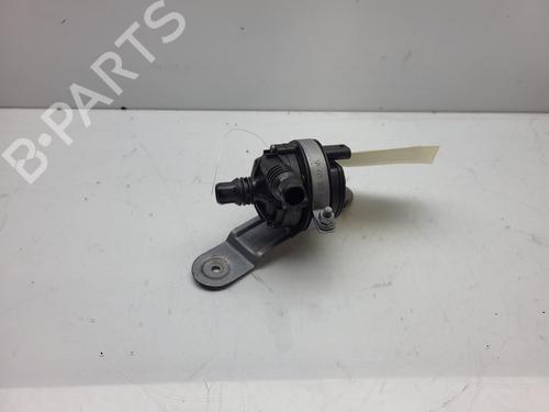 Used Auxiliary water pump BMW 3 Touring (G21, G81) 318 i (156 hp) 24227594