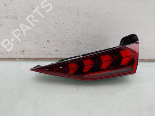 Used Right taillight Right taillight 38046152 38046152