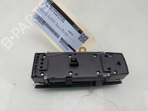 Switch MERCEDES-BENZ A-CLASS (W176) A 180 (176.042) | BP29823620I30