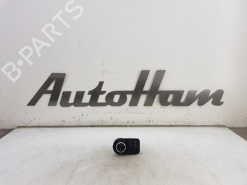 Used Headlight switch Headlight switch OPEL CORSA F (P2JO) 1.2 (68) (101 hp) 12030521 12030521