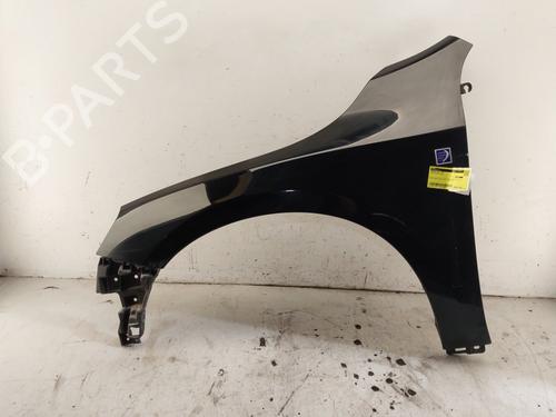 Used Left front fenders Left front fenders VOLVO V60 I (155) D2 (120 hp) 39742485 39742485