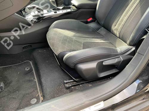 Sæde sæt PEUGEOT 208 II (UB_, UP_, UW_, UJ_) e-208 | BP29632747C78 