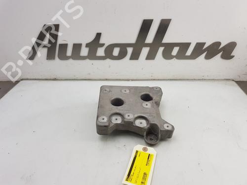 Used Engine mount RENAULT KADJAR (HA_, HL_) 1.6 dCi 130 (HLA4) (130 hp) 12035522
