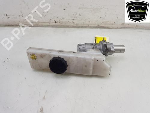 Used Brake master cylinder TESLA MODEL 3 (5YJ3) EV AWD (351 hp) 17121745