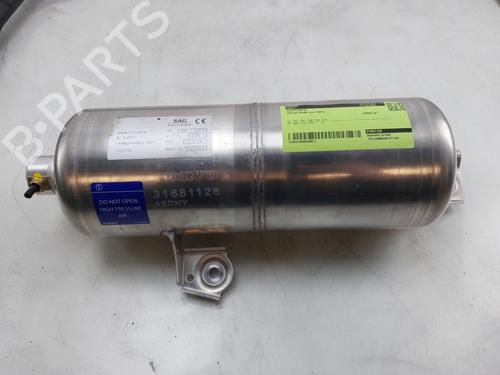 Andre VOLVO XC60 II (246) T8 Hybrid AWD (390 hp) 30103027