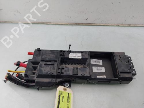 Used Fuse box Fuse box FORD TRANSIT CUSTOM V362 Van (FY, FZ) 2.2 TDCi (100 hp) 32162708 32162708