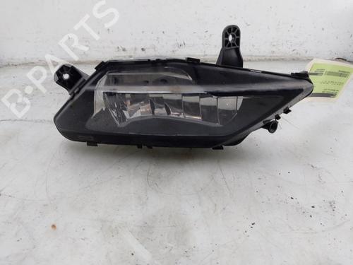 Used Right front fog light Right front fog light 30743399 30743399