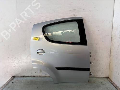 Used Right rear door Right rear door CITROËN C1 (PM_, PN_) 1.0 (68 hp) 40076700 40076700