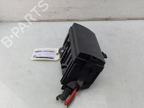 Used Fuse box VW T-ROC (A11, D11) 1.5 TSI (150 hp) 28950223