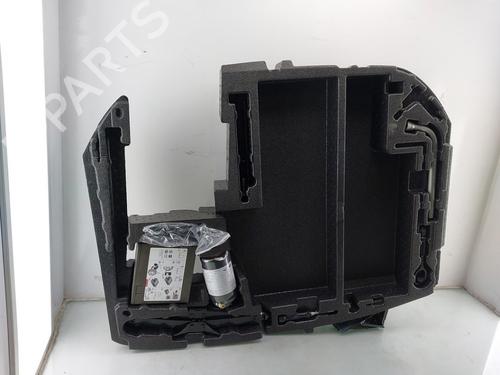Zestaw narzędzi / podnośnik AUDI TT (FV3, FVP) 2.0 TFSI quattro | BP32520685C119 - Image 3