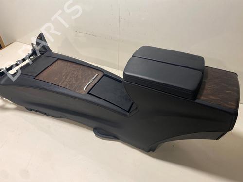 Console central TESLA MODEL X (5YJX) 75D AWD | BP29851825I22