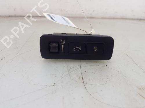 Used Switch Switch VOLVO XC40 (536) T5 Plug-in Hybrid (262 hp) 24433796 24433796