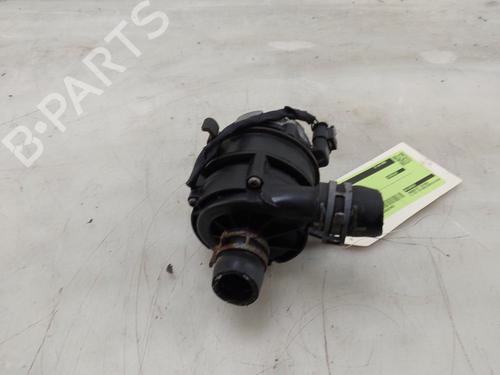 Used Auxiliary water pump Auxiliary water pump AUDI A3 Sportback (8VA, 8VF) 1.4 TFSI e-tron (204 hp) 33718045 33718045