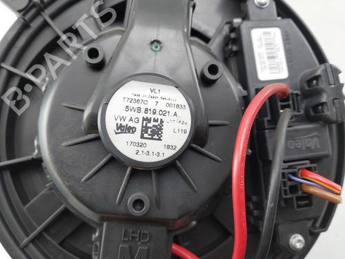 Heater blower motor VW GOLF VIII (CD1, DA1) 2.0 TDI | BP30184005M62 