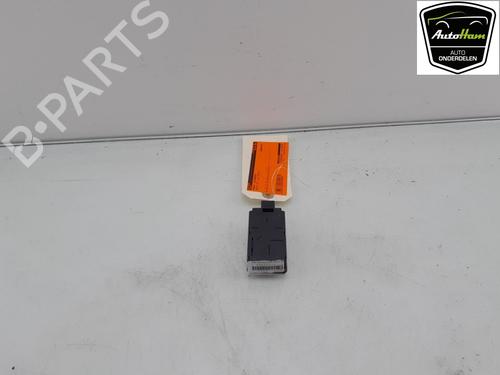 Used Electronic module VOLVO V70 III (135) D3 / D4 (163 hp) 12041212