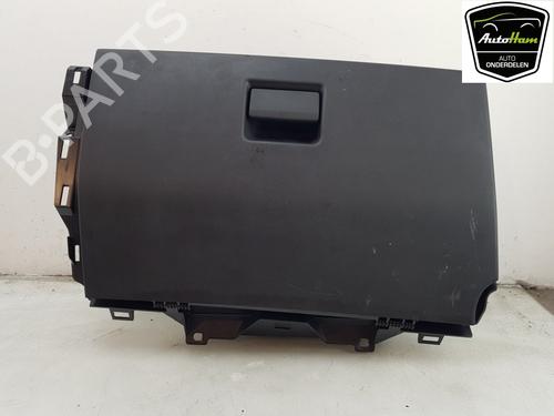 Handskerum LAND ROVER DISCOVERY SPORT (L550) 2.0 D (150 hp) 21824319