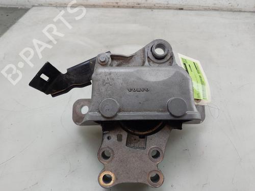 Used Engine mount VOLVO XC40 (536) T5 Plug-in Hybrid (262 hp) 30845539