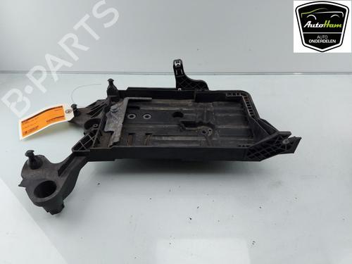 Used Support VW PASSAT ALLTRACK B8 Variant (3G5, CB5) 2.0 TDI 4motion (190 hp) 13150151