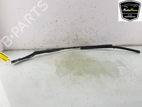 Used Front windshield wiper arm TESLA MODEL Y (5YJY) EV (299 hp) 28543235