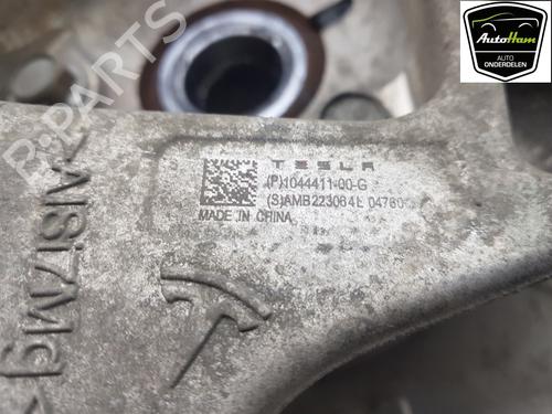 Achsschenkel links hinten TESLA MODEL 3 (5YJ3) EV AWD | BP29061883M27