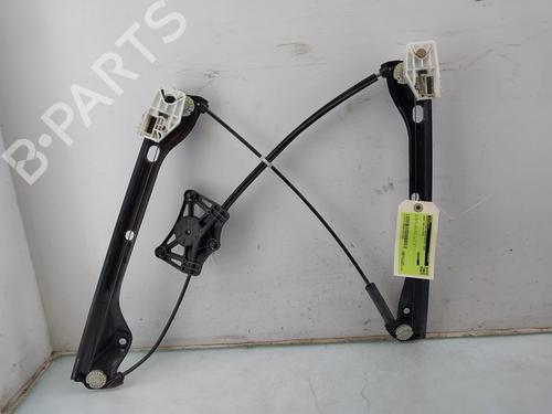 Used Front right window mechanism Front right window mechanism SKODA FABIA III Estate (NJ5) 1.0 TSI (110 hp) 33884247 33884247