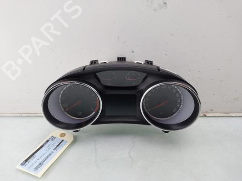 Quadrante Quadrante OPEL ASTRA K Sports Tourer (B16) 1.4 Turbo (35) (125 hp) 33929258 33929258