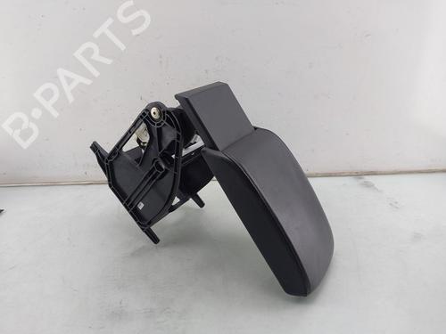 Used Armrest / Center console SKODA OCTAVIA III Combi (5E5, 5E6) 1.6 TDI (110 hp) 29025771