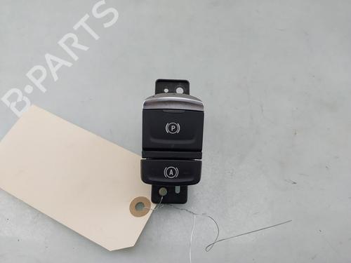 kombi-kontakt-stilkkontakt-renault-captur-ii-hf_-2020-32183835 main image