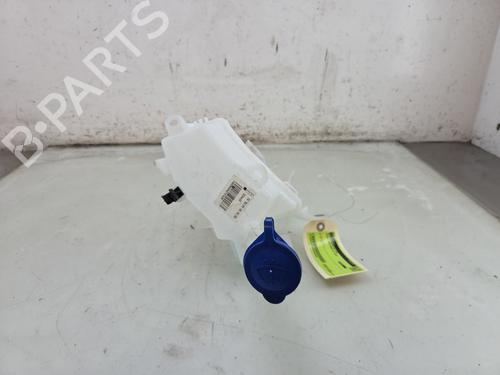 windscreen-washer-tank-toyota-yaris-cross-mxp_-2020-35801845 main image