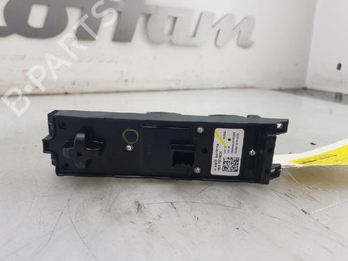 Switch FORD FOCUS III Turnier 1.0 EcoBoost | BP12030199I30
