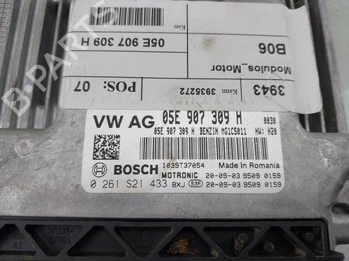Engine control unit (ECU) VW T-ROC (A11, D11) 1.5 TSI | BP28950183M57 - Image 3