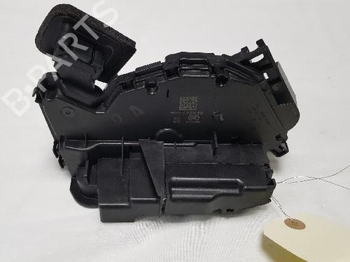 Used Rear right lock VW POLO VI (AW1, BZ1, AE1) 1.0 (75 hp) 13138813